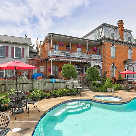 Greystone Manor Bed & Breakfast Bird-in-Hand Buitenkant foto