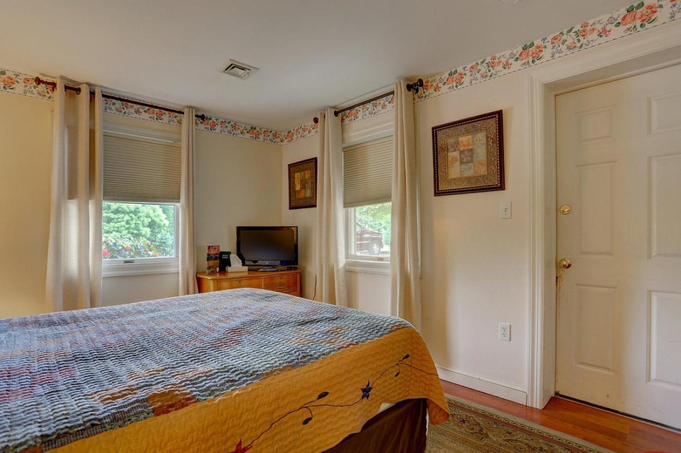 Greystone Manor Bed & Breakfast Bird-in-Hand Buitenkant foto